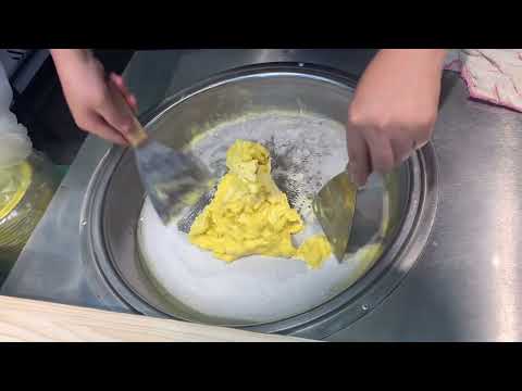 [중국 하이난 싼야] Mango coconut ice cream in Sanya / iron plate ice cream 망고 코코넛 철판 아이스크림