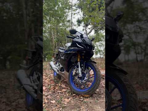 R15 V4 Black Colour Modified 😱🔥 Yamaha R15 V4 WhatsApp Status #yamaha #r15v4 #shorts #shortsvideo