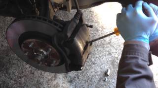 Nissan Quashqai Front Brake Pads Replacement