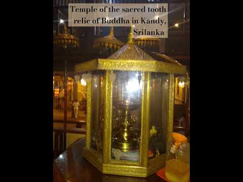 Temple of the sacred tooth relic of Buddha in Kandy, Srilanka