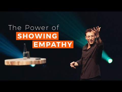 The Secret to Outstanding Customer Service | Simon Sinek