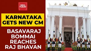 Basavaraj Bommai Reaches Raj Bhavan For Oath Taking Ceremony | Breaking News