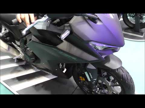 Honda CBR400R 2024 matte ballistic black metallic