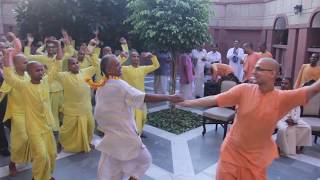 ISKCON-Delhi Devotees Dancing on Hare Krishna Mahamantra Kirtan..