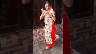 Punjabi lover saree #sareelove #yt #pinksaree #bluesaree #sareepact #tiktok #sareehot #backlesssare