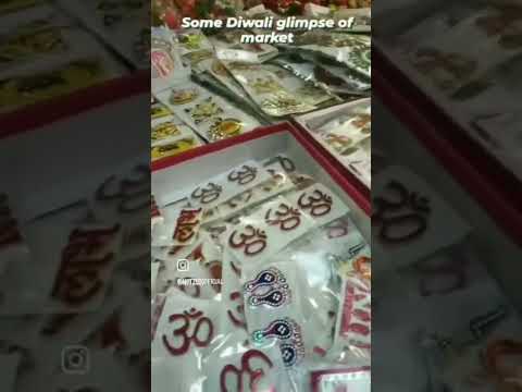 market k haal Diwali vibes