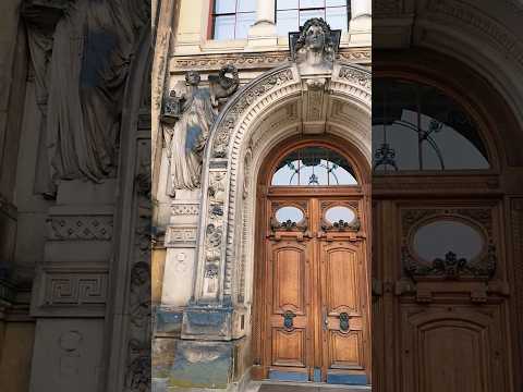 Academy of Fine Arts, Dresden, Germany 2 ‎@ivajasperson  #germany #architecture #lovetotravel