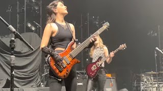 Ale✨and her Bass line on Disciple (full version)