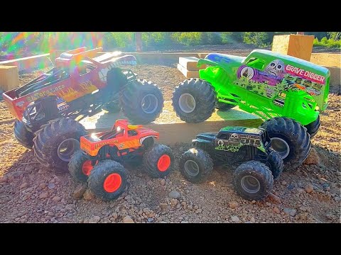 MONSTER JAM | GRAVE DIGGER vs EL TORO LOCO | SPIN MASTER | HOT WHEELS MONSTER TRUCKS | FREESTYLE