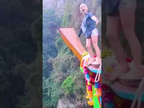 Don't Try This / Kid Wipes Out! | Fails Of The Week