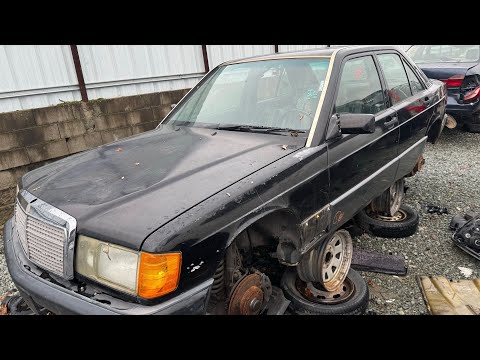 1991 Mercedes-Benz 190 E W201 at Junkyard