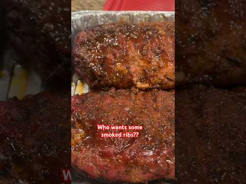 Smoked Ribs😋#shorts #shortsvideo  #ribs #smokedribs #food #foodie #beef #beefribs #fyp