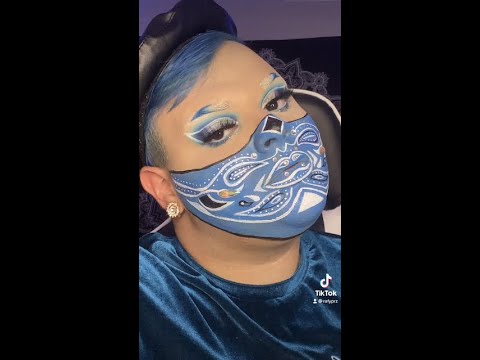 Bandana Makeup 💙 #makeup #music #comedy #makeupartist #bandanamakeup #bandana #bluebandanamakeup