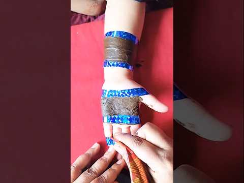 Cello tape mehndi design trick with the help of comb #shorts