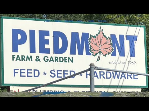 Piedmont Farm and Garden Feed and Seed Store Tour