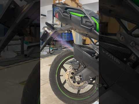 Fire Breathing exhaust for Kawasaki 650 #versys650 #kawasaki #barrelexhaust