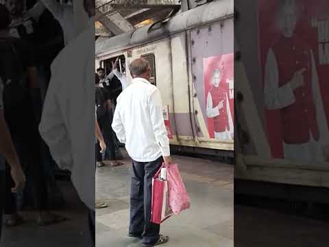 Mumbai local train India #shortvideo #ytshorts #viralvideo