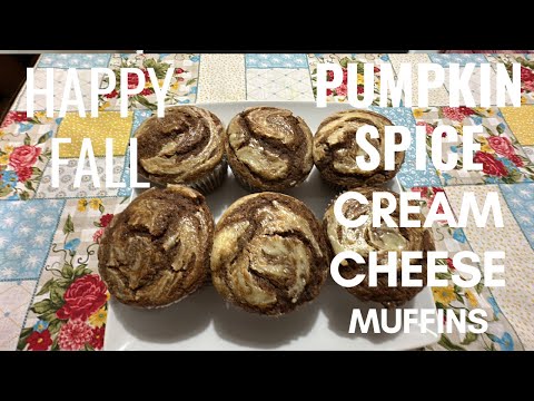 Pumpkin Spice Cream Cheese Muffins