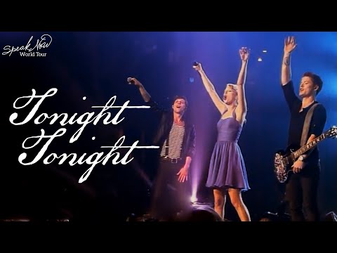 Taylor Swift & Hot Chelle Rae - Tonight Tonight (Live on the Speak Now World Tour)