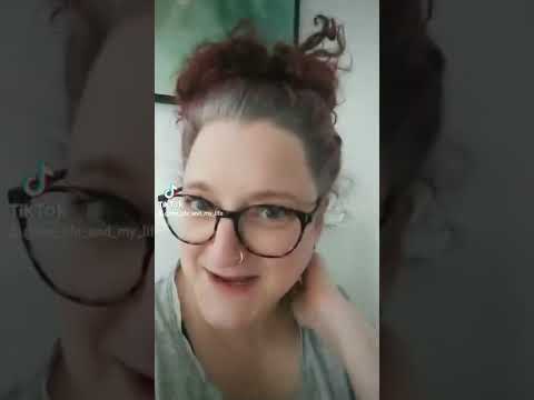 My life with ME/CFS: Is it worth spending the energy? Selfcare & Make-up when you're just in bed.