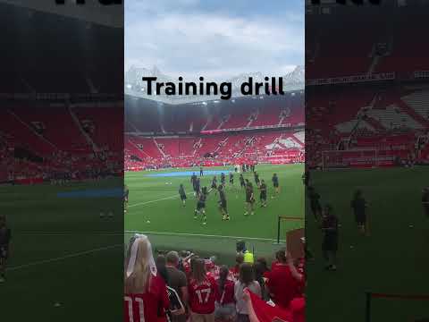 Manchester United VS Chelsea Warm Up