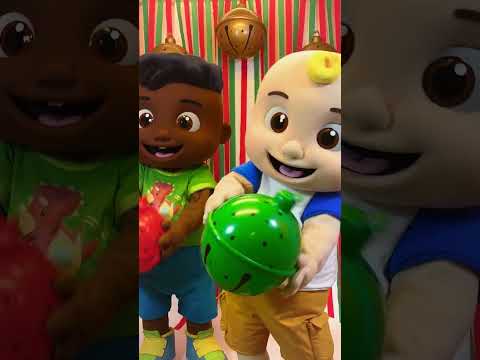 Jingle Bell Dance Along With JJ And Friends! 🔔 | CoComelon  | Nursery Rhymes