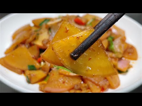 How to make delicious stir-fried radish? The chef teaches you a simple method, fresh and tasty, and