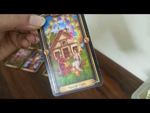 🥰AJ KAL KON AP MAIN INTEREST LAY RAHA HAI🥰 HINDI-URDU TAROT 💗#lovereading #tarot #divinelyguided7777