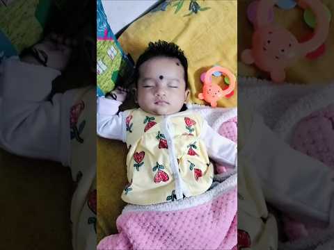 Sote rehna mujhko bahat accha lagta hei #shorts #babyshorts #sleepshorts #ytshorts #cutebaby #baby