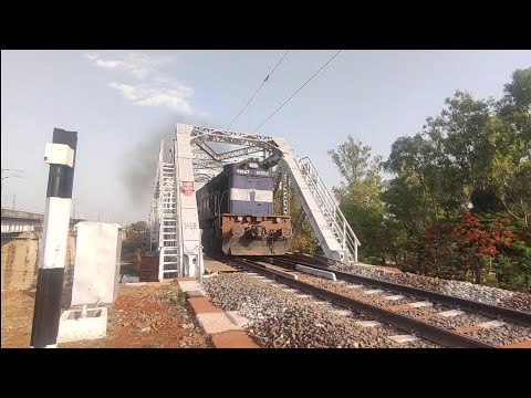 22163 BHOPAL - KHAJURAHO MAHAMANA EXPRESS  | भोपाल खजुराहो महामना एक्स्प्रेस