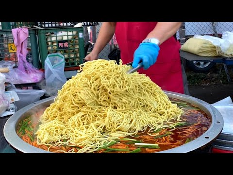 Taiwanese Night Market！Jing-Cheng Special Street Food Collection