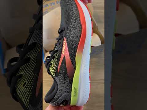 Brooks Ghost 16 Running Shoes Preview