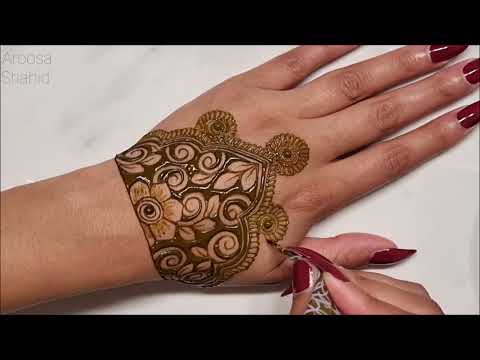 Very Elegant Intricate Henna design for brides