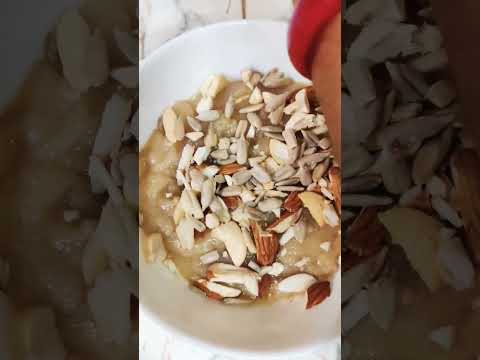 #Aata ka halwa 👌 #tasty 🤤😋 #saweetie #youtubeshorts #shortvideo #reels