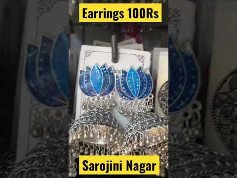 Sarojini Nagar Market Earrings 100Rs #youtubeshorts #ytshort #shorts #delhimarket