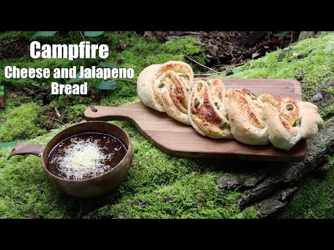 Campfire Cooking.  Jalapeño and Cheese Bread Baked in a Reflector Oven. Quick French Onion Soup.