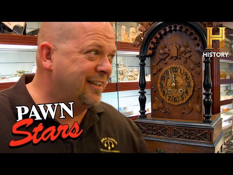 Pawn Stars: Tick-Tock! A Deal for a Cuckoo Clock?! (Season 2)