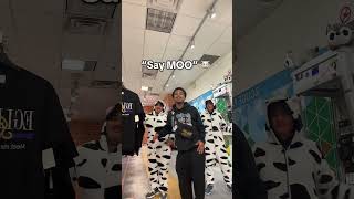 W Supporters 🐮❤️ #viralvideos #viralshorts #funny #trending #cow #Moo