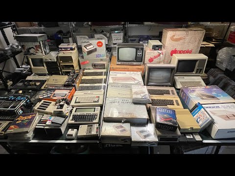 Huge commodore Atari apple ii Tandy computer lot