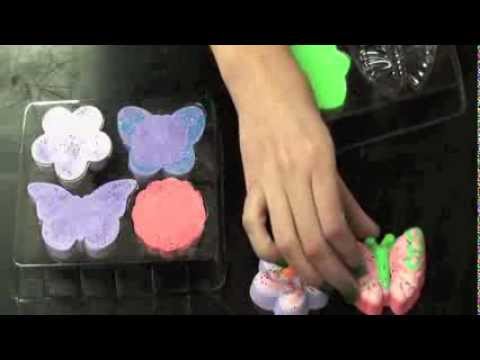 Make Your Own Glitter Chalk