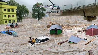 Mass evacuation in Nepal! Mountains, rivers and dams collapse. Kathmandu sinks badly