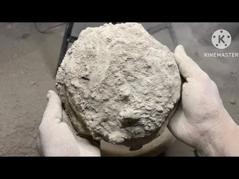 "Muddy Concrete Pot Crumbles ASMR"