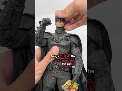 The BEST Batman Figure EVER? #shorts #hottoys #batman #toys #youtubeshorts @INARTOfficial