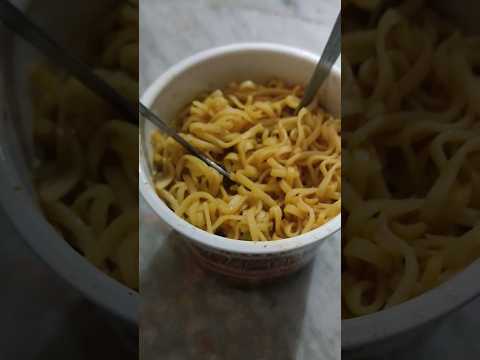 Cup Noodles 🍜 🔥🔥Veggie Manchow + #masala #veg #cupnoodle #food #recipe #trending #video #shorts