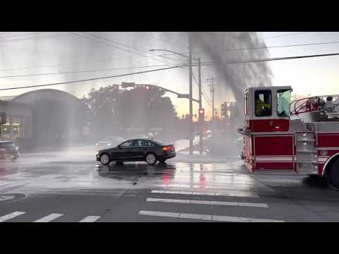 [4K 60FPS HDR]  Fire Hydrant Break, Santa Cruz, CA