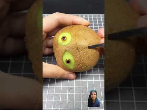 #satisfying #fruit kiwi fruits #food #art #diy #shreetfood #shortsyoutube #song #streetfood