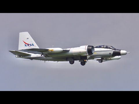 【NASAの激レア機】WB-57が三沢基地に飛来！　2022.9.10