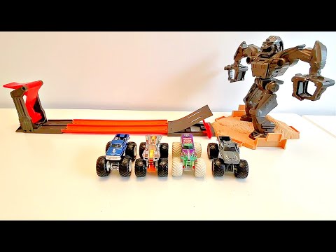 MONSTER JAM | BIG FOOT | MAX-D BATTLE SET | SPIN MASTER | MONSTER TRUCKS | GRAVE DIGGER | HOT WHEELS