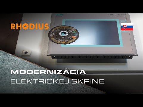 Modernizácia elektrickej skrine - rezanie otvoru pre monitor pomocou rezacieho kotúča