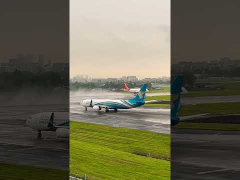 Plane fly in rain ✈️✈️✈️👍👍❤️❤️